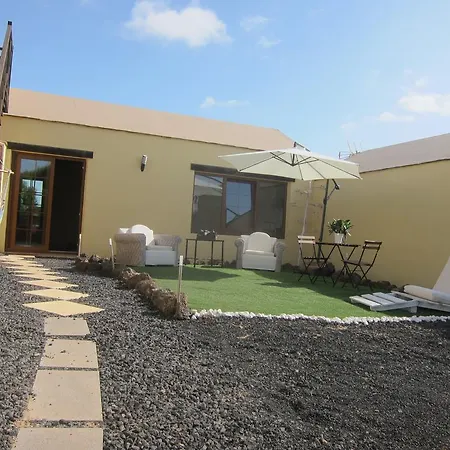 아파트 Aloha Ke Akua *